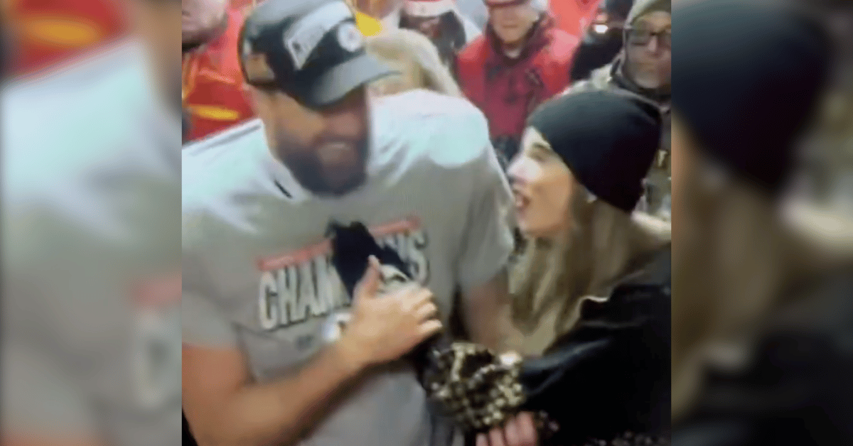 taylor-swift-travis-kelce-afc-championship-celebration-1-1738011773792 Photo of Travis Kelce and Taylor Swift