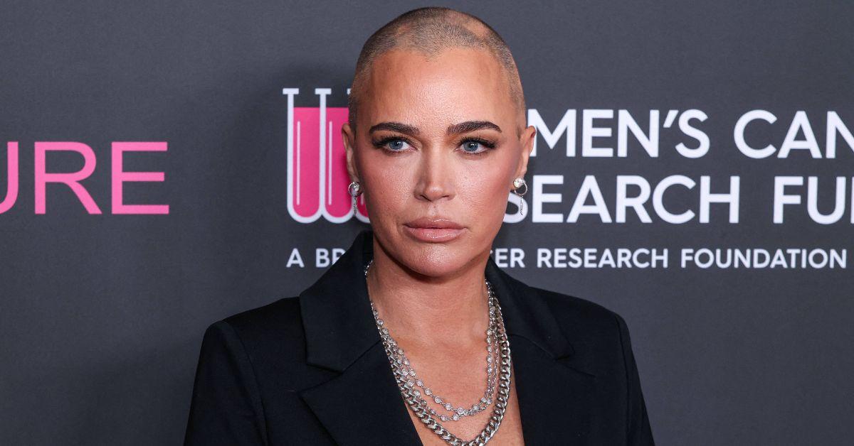 teddi-mellencamp-cancer-battle-rhobh-alum-pauses-care-side-effects-1-1755082161636 Teddi Mellencamp halted immunotherapy after severe fatigue from stage 4 cancer treatment.
