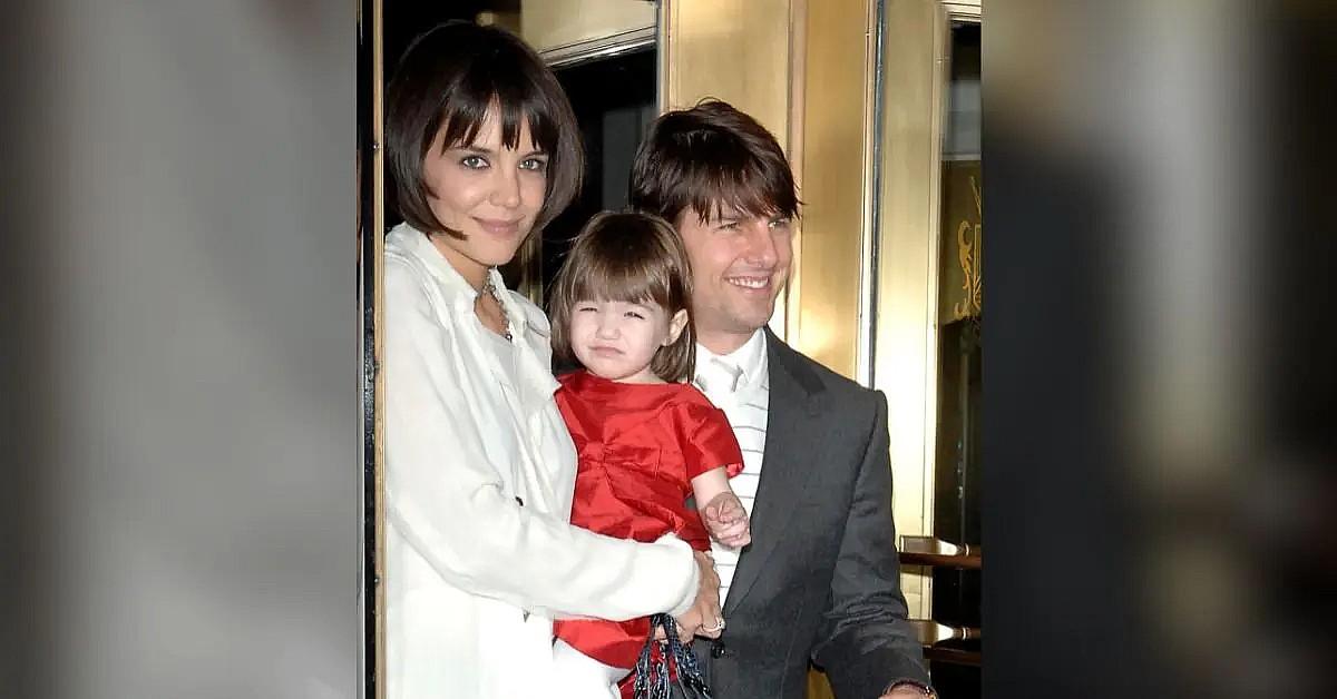 Photo of Tom Cruise, Katie Holmes and Suri