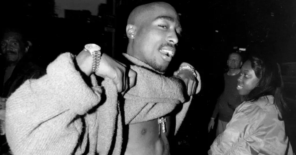 tupac-shakur-brother-diddy-high-on-list-rap-icons-murder-suspects-3-1728761219047 Photo of Tupac Shakur