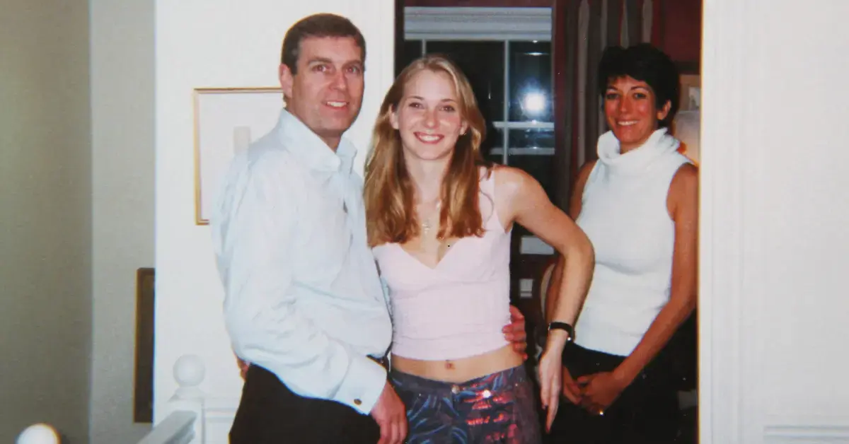 virginia-giuffre-nobodys-girl-jeffrey-epstein-ghislaine-maxwell-first-encounter-massage4-1761067786274 Photo of Prince Andrew, Virginia Giuffre and Ghislaine Maxwell