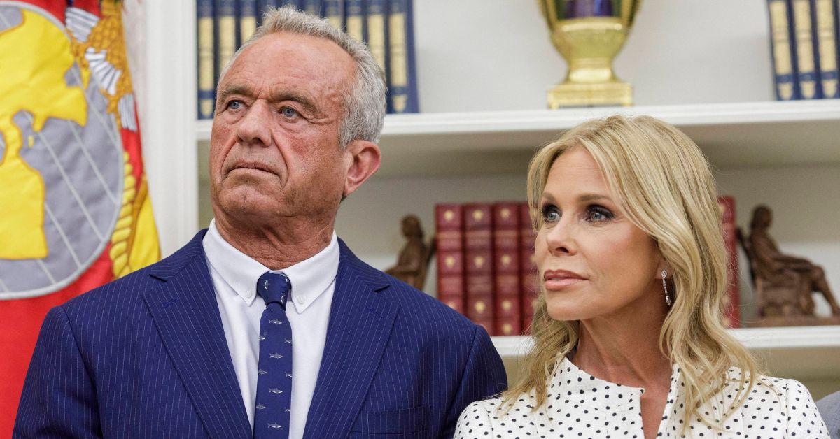 whoopi-goldberg-rfk-jr-wife-cheryl-hines-trolled-over-brain-worm-2-1760553599653 Photo of Robert F. Kenndy Jr. and Cheryl Hines