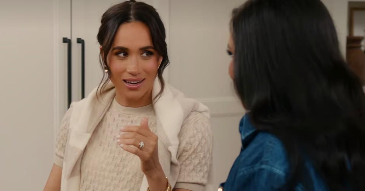 with-love-meghan-mindy-kaling-meghan-duchess-of-sussex-netflix-1756216177653 Photo of Meghan Markle
