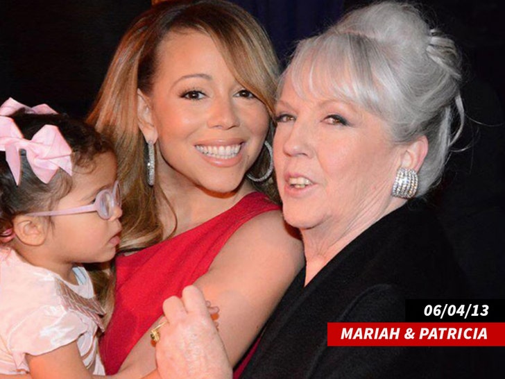 0097eaadc5e34bf392c0d22bbf09e664_md mariah carey and Patricia Carey