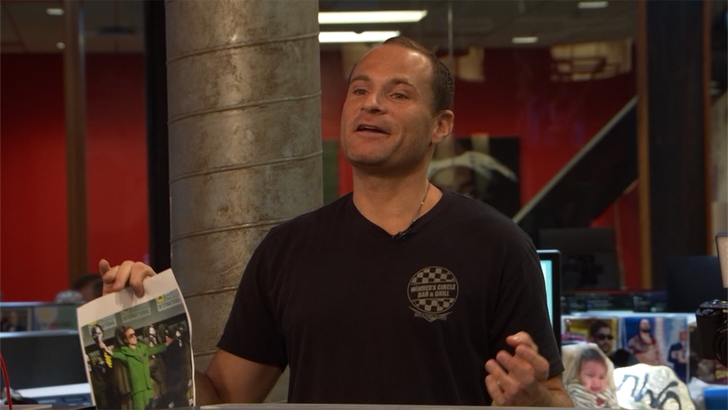 014a50bd01a04e28ba7310deeb23e986_md-1 072924_tv_clips_robert_downey_jr_marvel.01_00_17_12.Still002