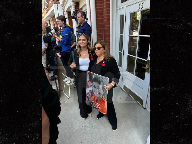 038c8995e2bd4acd9862c767c6ff3e73_md justin timberlake 2