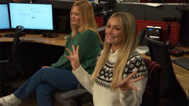 049df51a19544fcd9dfe4b2e752e54be_md 120224_tmz_tv_britney