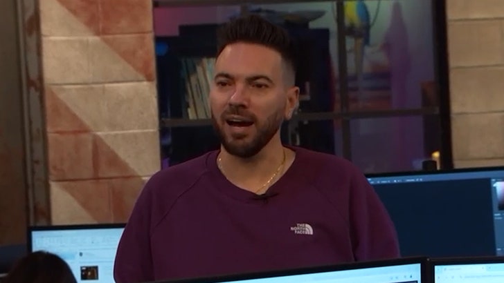 06a8c617b6174fefac61d3d573200c92_md 081424_tmz_tv_kelce_kal