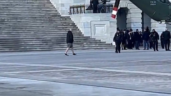 07d31969b9d74042b6e2b23341078f0d_md 012025-john-fetterman-kal