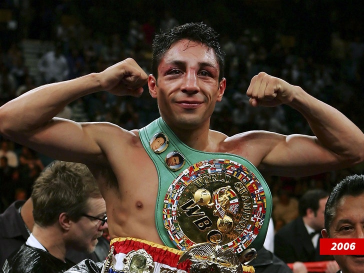 07fcfc63490a4329ba45e470f05c4983_md Israel Vazquez getty 2