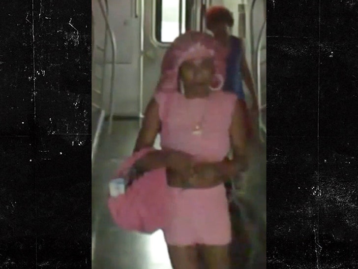 0976f6bd295d470e8effbdf29cbe6feb_md 092024-subway-suspects-two-shot