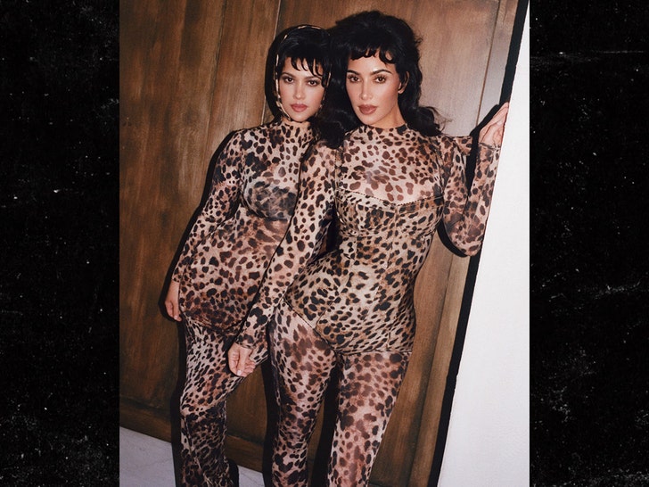 0bbb89e2310d40fda9c9c935fcccf8a3_md kim kardashian skims