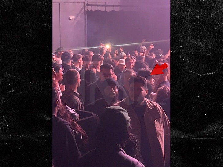 0c407e2bc1414f8786c095ef47bc468d_md 120524-bigxthaplug-primary-5