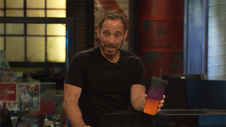 0d455536e3bd49d296f0777389aecd21_md beyonce