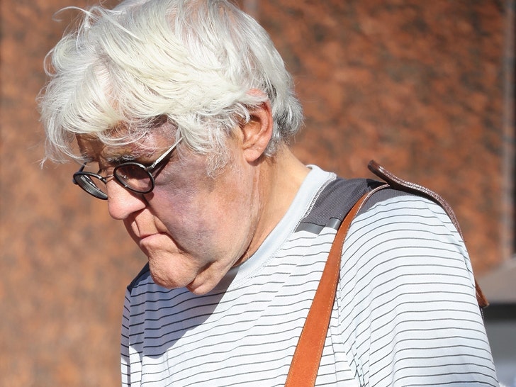 0da3f98aebb94b538cc7a46f8bac1d62_md jay leno face