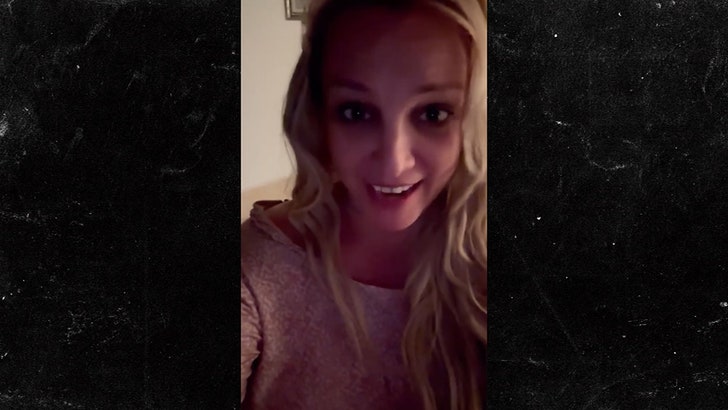 0e507792375d4a1ea99bd359bded11bf_md 120324_britney_spears_kal