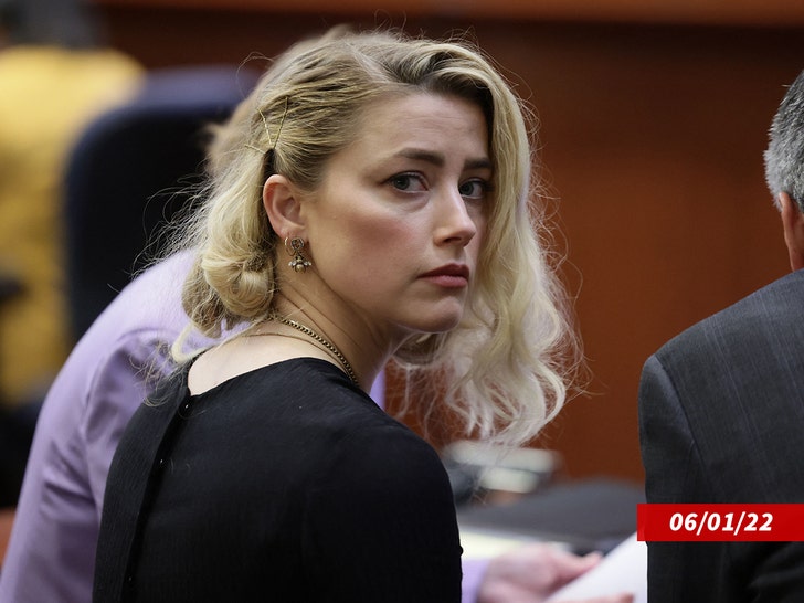 12a00d535a104346a488dd6f795be6c5_md amber heard in court 2022