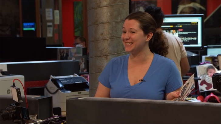 1480e9074b4c4480a18bb334b6938721_md-1 angelina