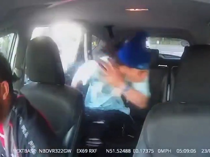 16e97aa75339451ba4f199601588e934_md 072624_car_fight-sg2-window-breaking