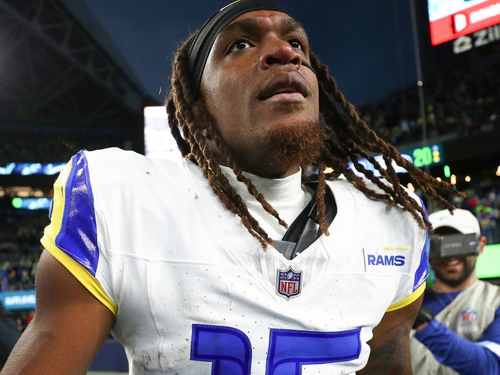 18179c806f4145528cd8e28411691818_md demarcus robinson