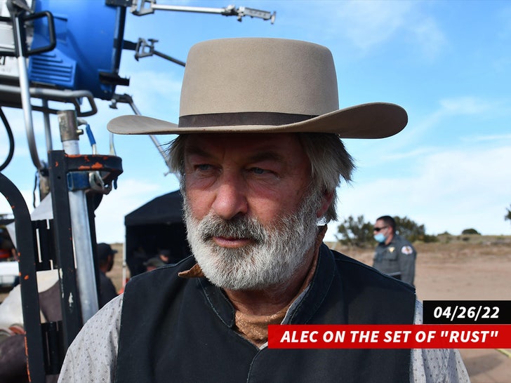 1888f02eddce4c5886e72eeb4b3e5906_md alec baldwin rust