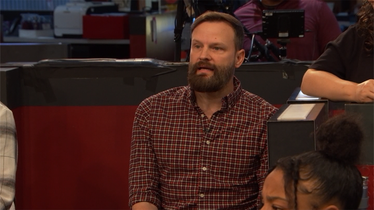 080524_tv_clips_tom_hanks_burglar.01_00_08_00.Still001