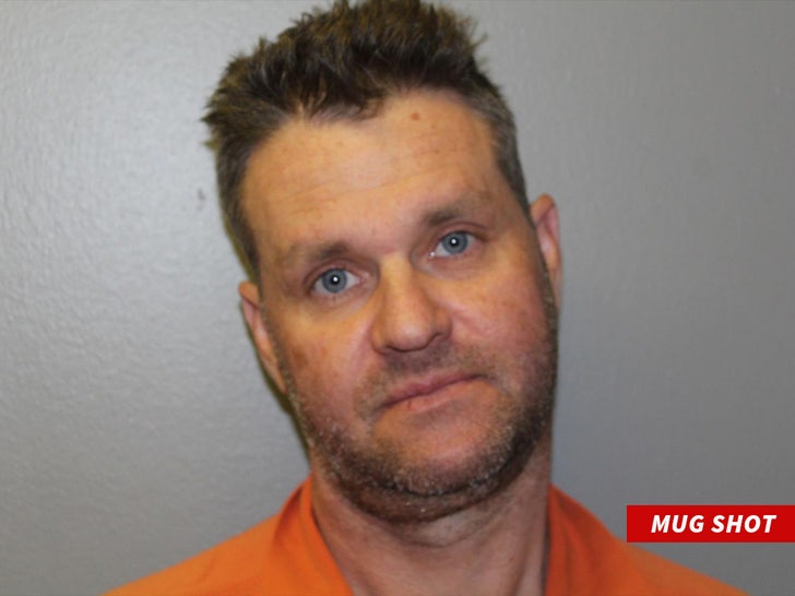 1a656f875ffe4bf8b03c09620eb568de_md ZACHERY T BRYAN mug shot