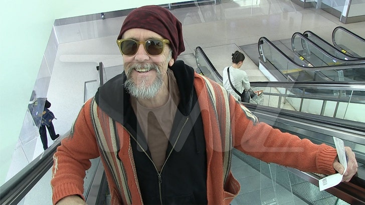 1b175ac8d2e94e43963636a6bcf8f564_md 110824-alan-ruck-kal