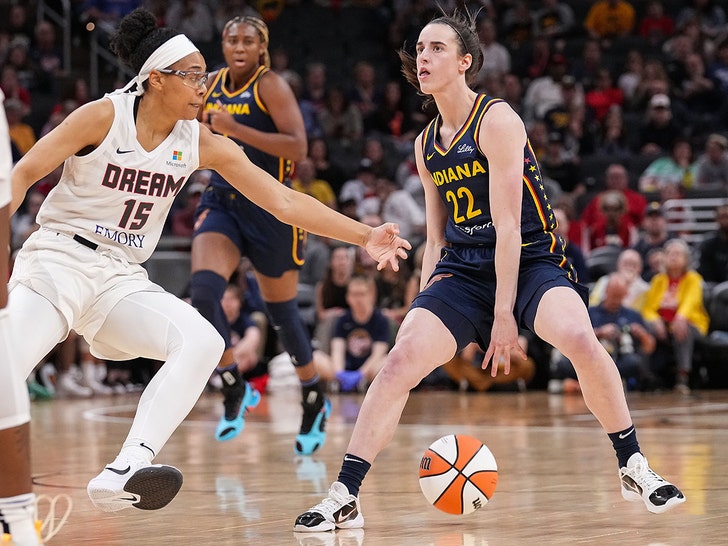 2052246e5d3c4a258f9f2d72828173ca_md caitlin clark