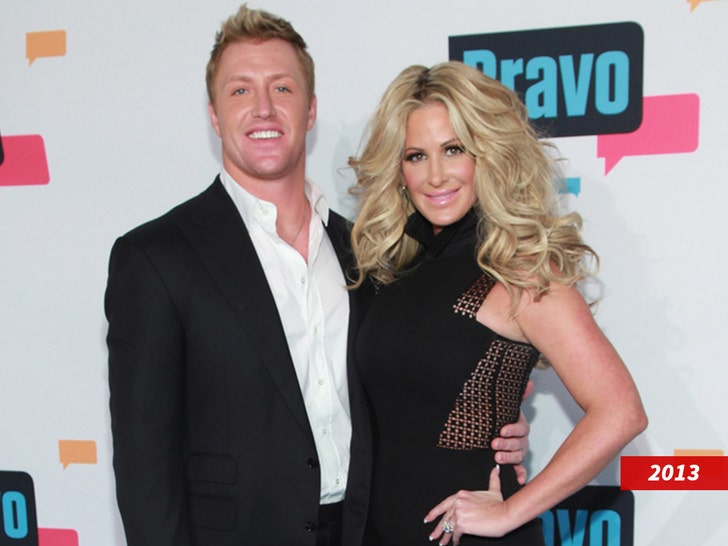 22cf2bcad5ee4806bfe9e6151a75f9b8_md kim zolciak kroy biermann