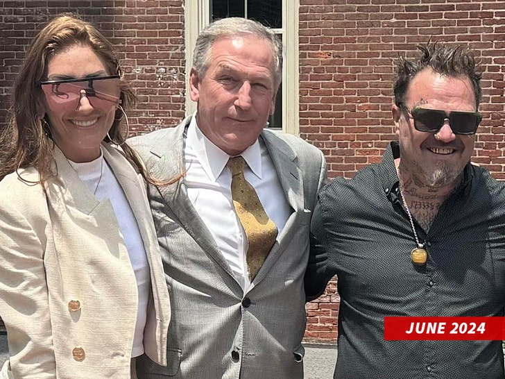 243401f9d4d448e798fc7893c399bb1c_md bam margera