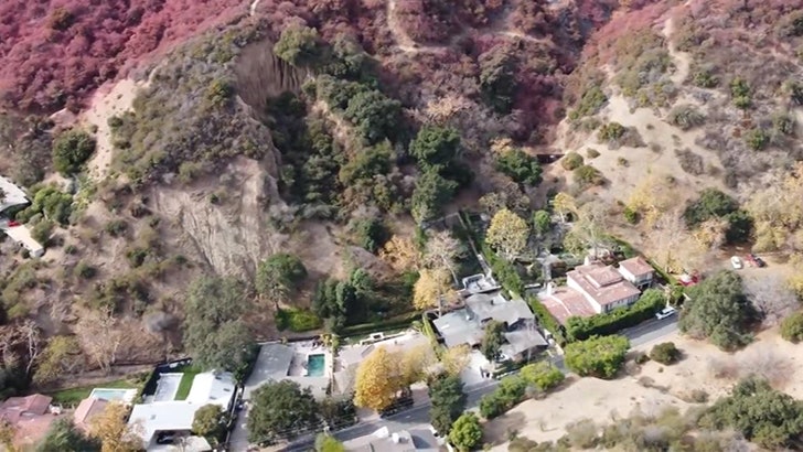 247379cadc1648c7937b08bcdb9a3e91_md 012325_rfk_jr_house-kal