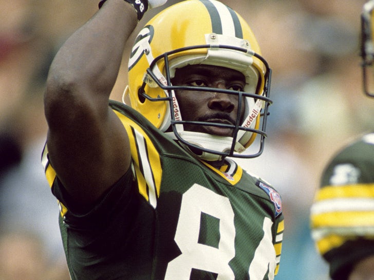 Sterling Sharpe On The Field