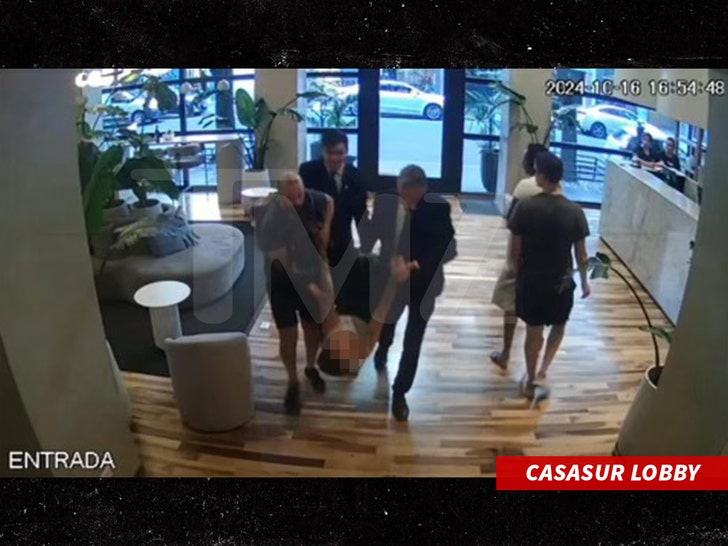 320d0fe0446e4b7988aa671747f8b6ff_md liam payne CasaSur Lobby