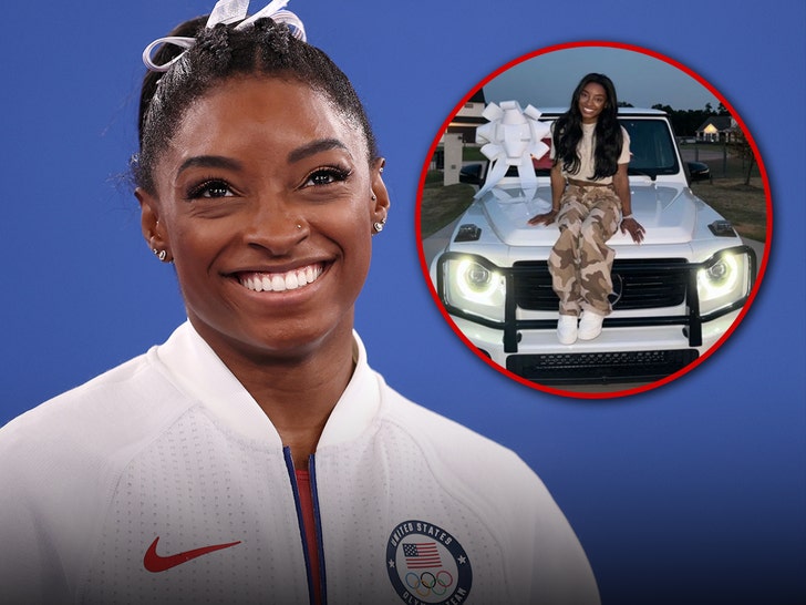 320de69ac21a4cd997f2ba9fd569db73_md simone biles new car