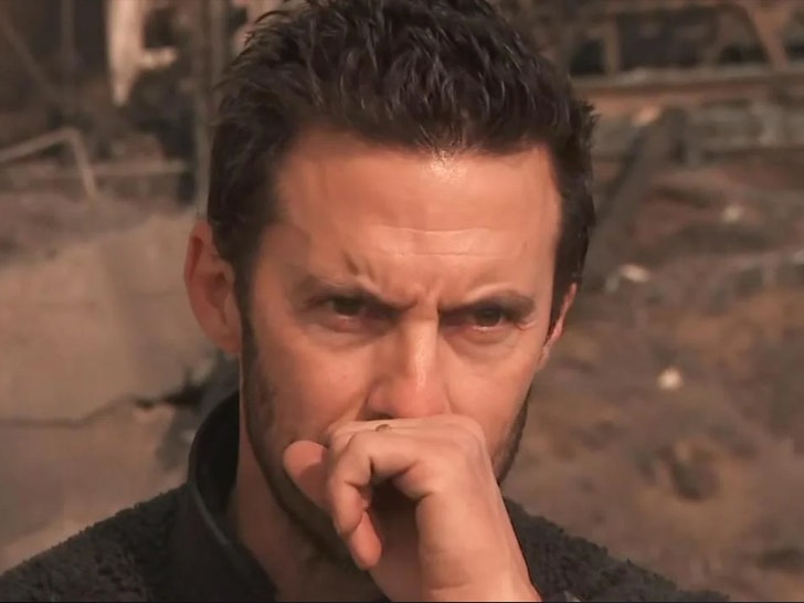 3277675ca00e46239e6d9885e1ba8c91_md Milo Ventimiglia lost house malibu