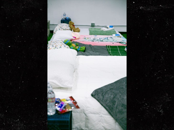 33fa814057b4455b9c8ef766f16fc677_md Fearless Church offers beds counseling los angeles fires Fearless Church