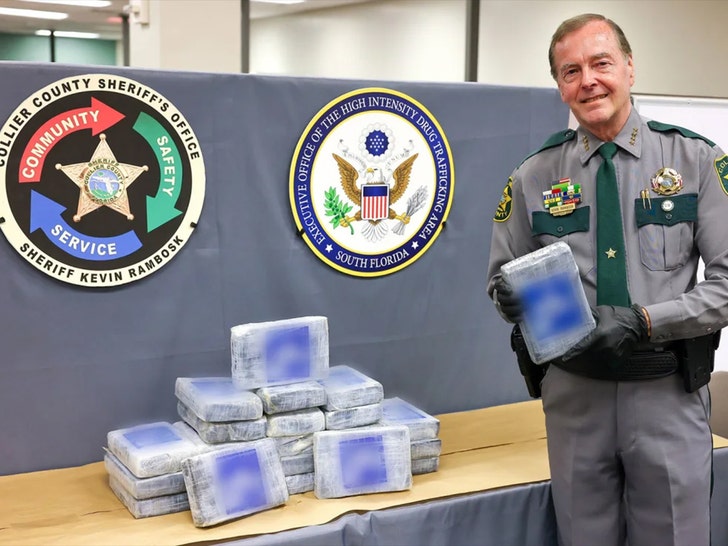 34b18bfa8fa74c51922d2506d5a65b88_md Collier County Sheriff Kevin Rambosk Collier County Sheriffs Office 1