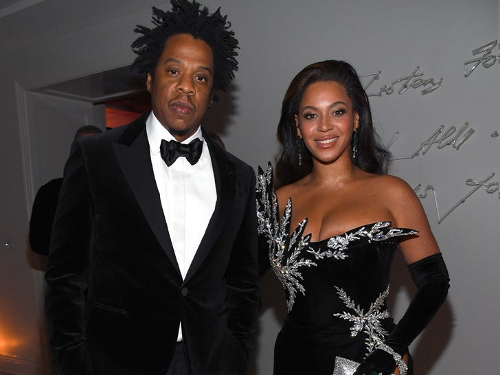 Jay-Z And Beyoncé Together Photos