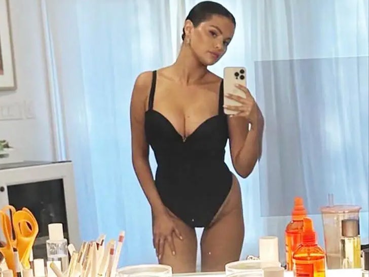 Selena Gomez Hot Shots