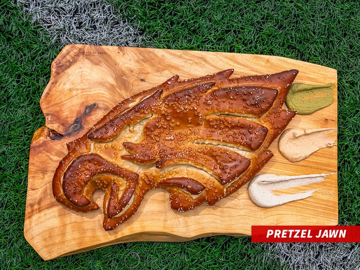 3b268b23f68d4217b86111ab7379ea05_md NFL Teams Unveil Special Dishes For Playoffs, Huge Pretzels & Giant Tamales!