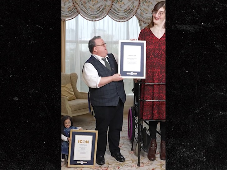 3c08cdb324d74dcc907165981bd499e3_md 112124-tallest-smallest-primary-3