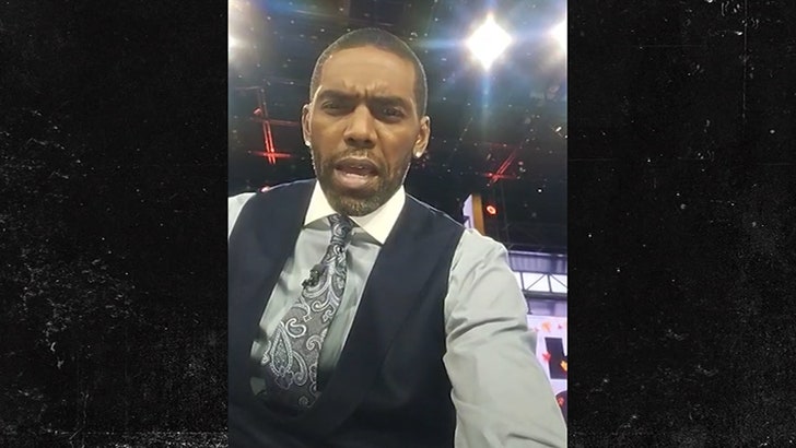 3da7940fb6d64a4eb85f5ea92550ee86_md-1 120124_randy_moss_kal