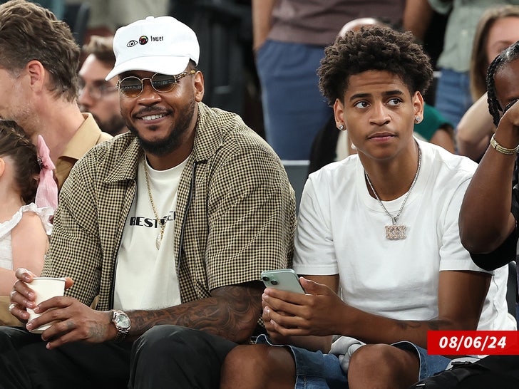 3e7768c33a854b90bdf132ffdb8011ec_md carmelo kiyan anthony