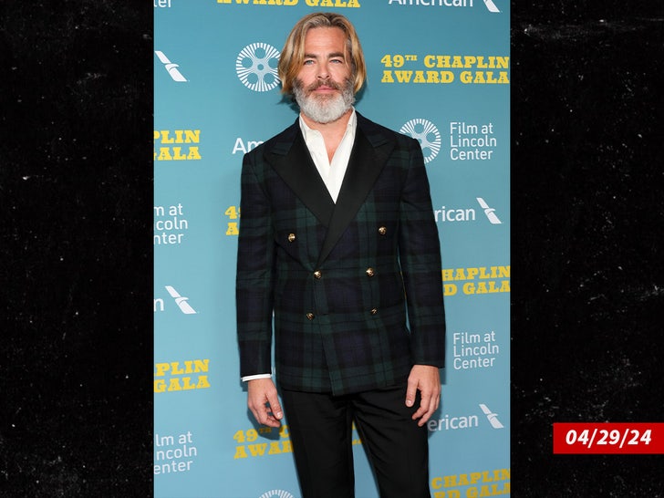 41a5b28523914d96a3a7d6074b790aac_md chris pine sub