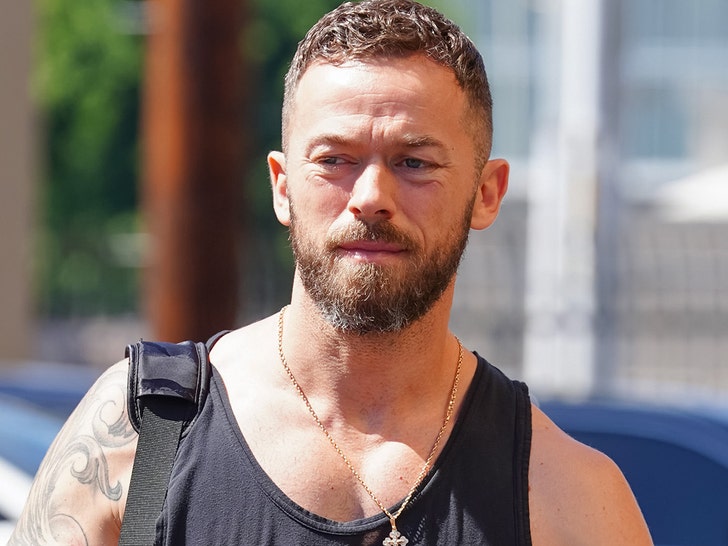 444ac95515d54a6fbc6b62a176e49f87_md ARTEM CHIGVINTSEV