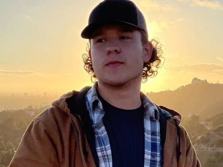 4486cc1696cd412a8f294453a3da9ad1_md caleb kennedy