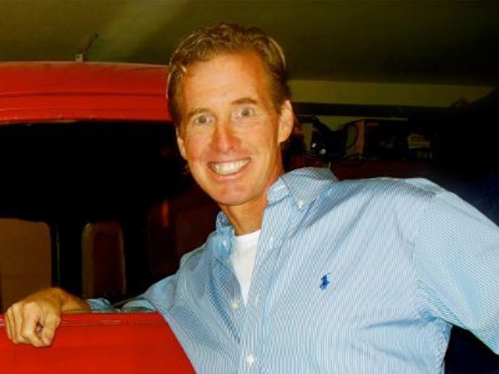 44b74c88438b4eb09504f423270240c4_md-2 Ryan Routh Photos