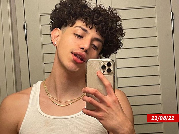 44fe65b9c786462ab699ae18b4b5a3b0_md Julian Barboza