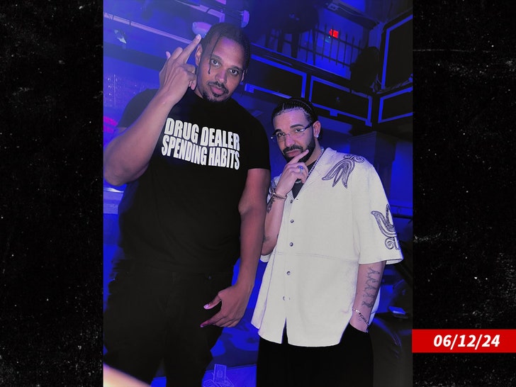 4558717bb2314423a7471c69ad0401a0_md drake and club godzilla